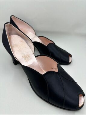 Vintage Daniel Green Black Peep-toe Slippers